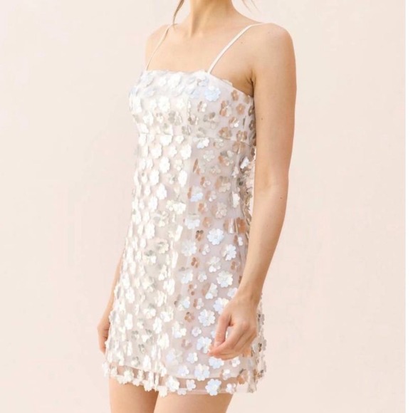 Storia Amaryllis Silver Petal Party Dress White Tulle Metallic Mini Large NEW - Picture 4 of 10